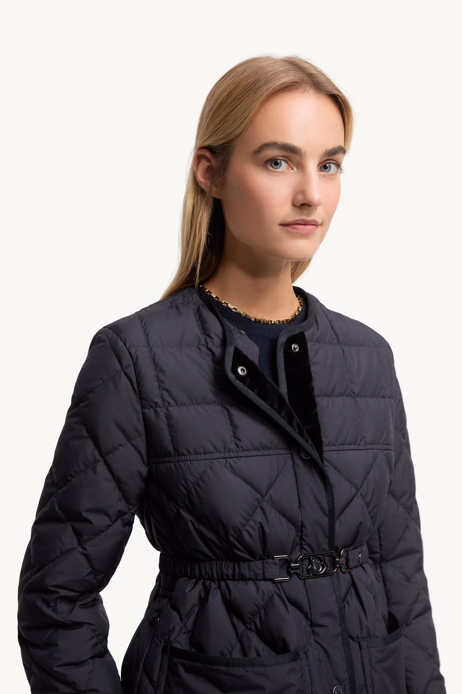 Doudoune courte Cygne en finitions synthétiques Femmes Bleu marine Moncler 6